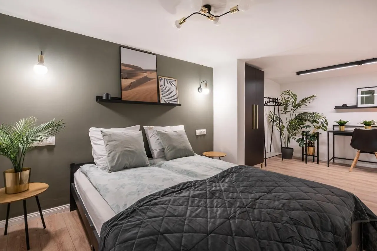 Apartament D24 - Historic Quarter Design Loft - Best Location By Bqa Budapeszt